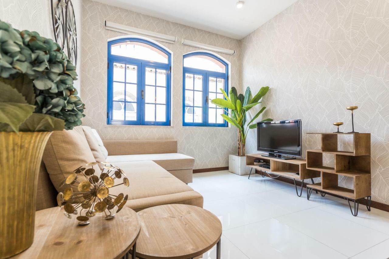 Rossio Penthouse Three-Bedroom Apartment W/ River View And Parking - By Lu Holidays Lisbon Exterior photo